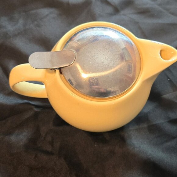 Vintage ZERO JAPAN UNIVERSAL Personal Size Ceramic Teapot w/ Stainless Steel Lid - Picture 6 of 8